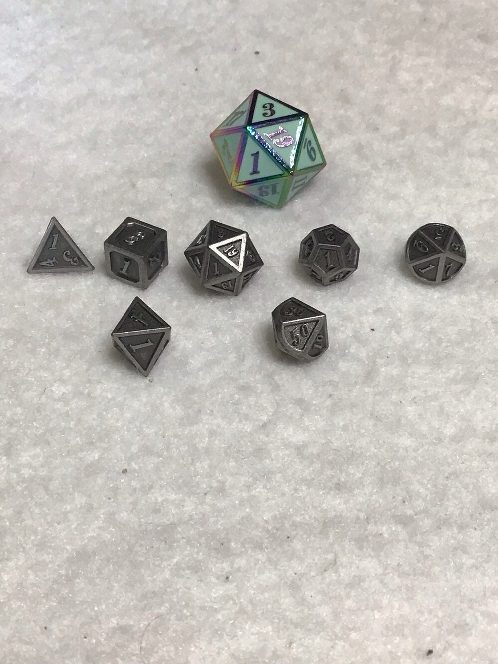 7 UDIXI Mini Metal DND Dice Set 10mm Tiny Small D&D + 1 Extra Elf D20 Die